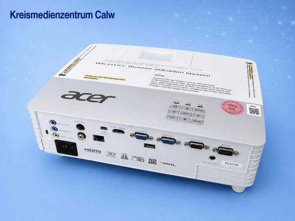 Acer Beamer P5327W mit 4000 ANSI Lumen auf blauer Oberfläche.